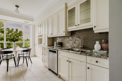 Photo 9 at 321 - 9 Boardwalk Drive, The Beaches, Toronto