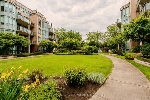 Photo 27 at 321 - 9 Boardwalk Drive, The Beaches, Toronto