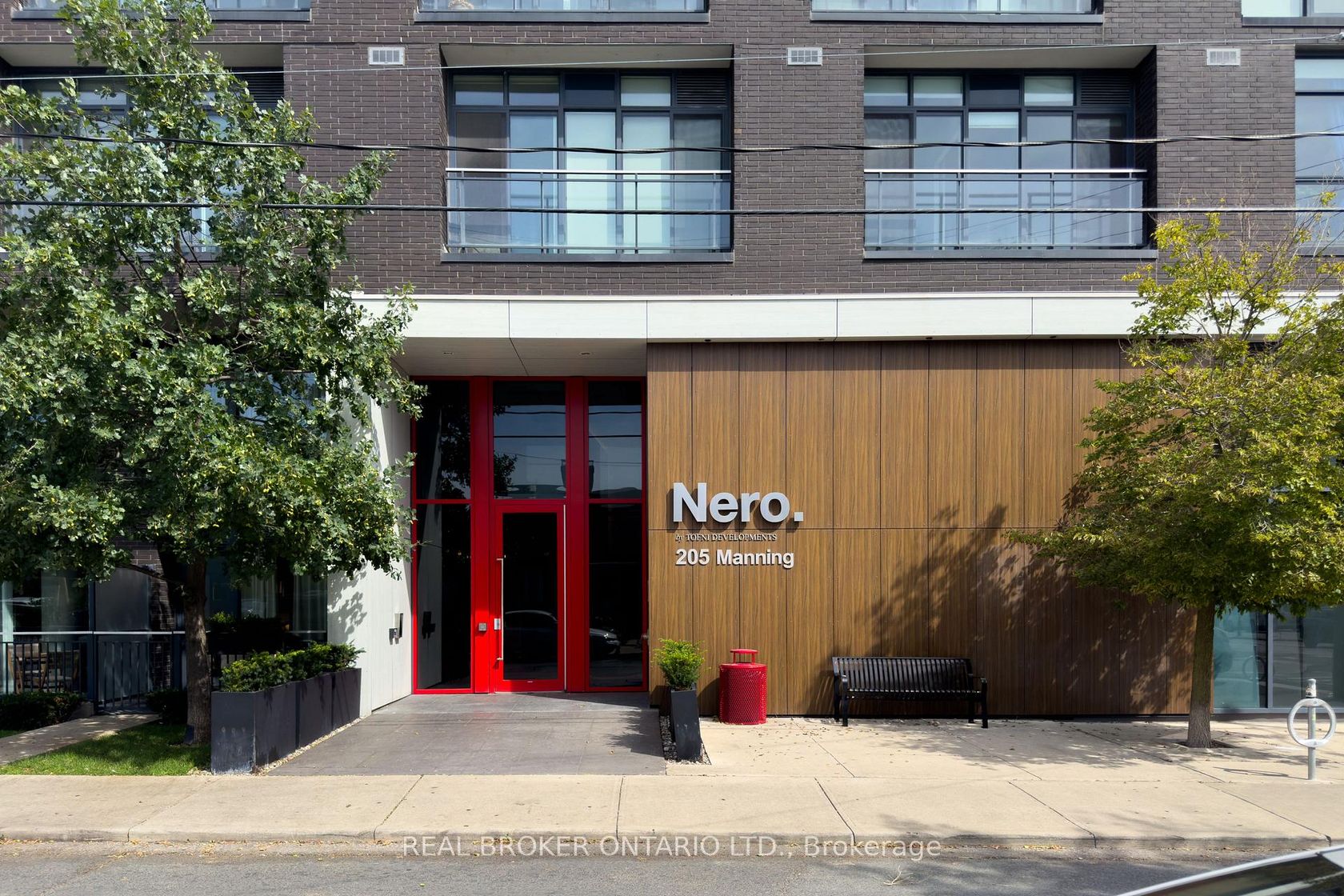 407 - 205 Manning Avenue, Bellwoods, Toronto photo number 2