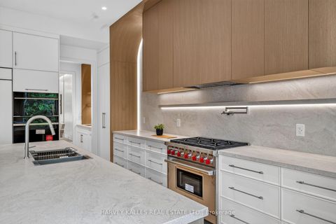 Photo 8 at 451 Cranbrooke Avenue, Nortown, Toronto