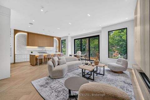 Photo 13 at 451 Cranbrooke Avenue, Nortown, Toronto
