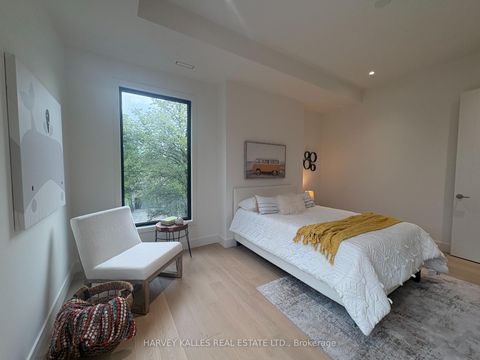 Photo 19 at 451 Cranbrooke Avenue, Nortown, Toronto