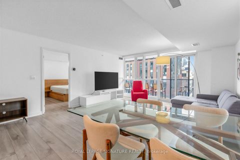 Photo 8 at 414 - 295 Adelaide Street W, Waterfront Communities C1, Toronto