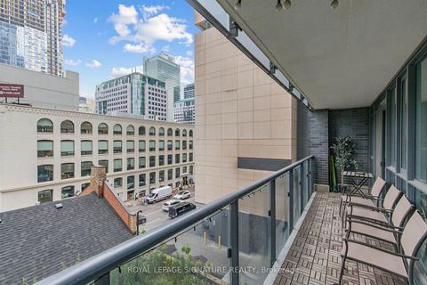 Photo 18 at 414 - 295 Adelaide Street W, Waterfront Communities C1, Toronto