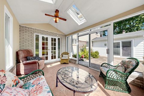 Photo 19 at 7 Longhope Place, Don Valley Village, Toronto