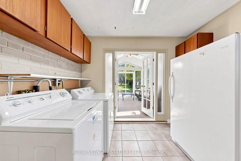 Photo 21 at 7 Longhope Place, Don Valley Village, Toronto