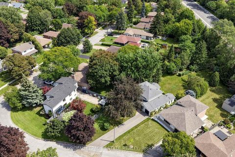 Photo 42 at 7 Longhope Place, Don Valley Village, Toronto