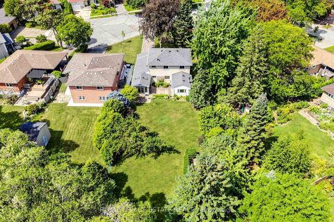 Photo 46 at 7 Longhope Place, Don Valley Village, Toronto