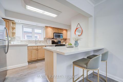 Photo 9 at 91 Canlish Road, Dorset Park, Toronto