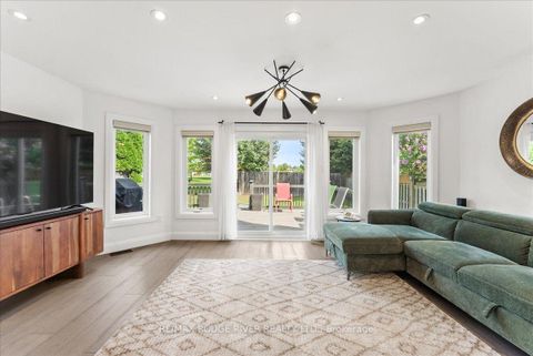 Photo 9 at 49 Sonley Drive, Taunton North, Whitby