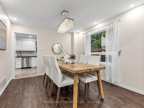 Photo 5 at 328 Salisbury Lane, London, Newmarket