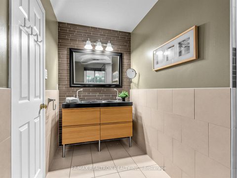 Photo 12 at 328 Salisbury Lane, London, Newmarket
