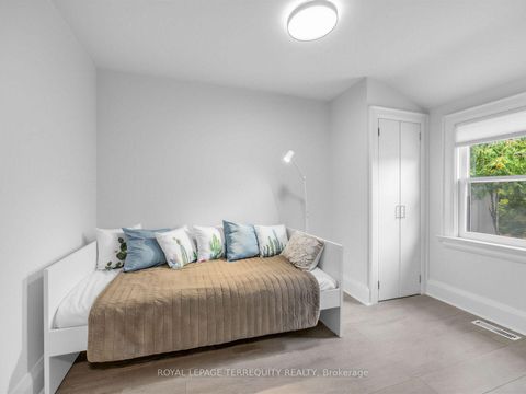Photo 24 at 22 Montye Avenue, Bloor West Village, Toronto