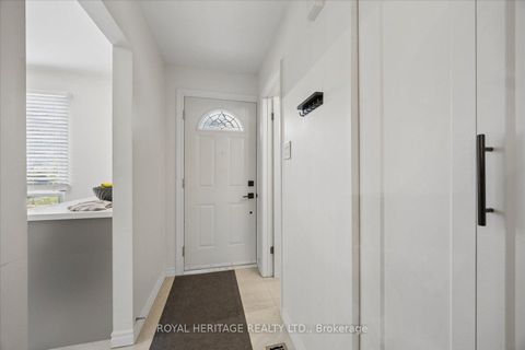 Photo 3 at 105 - 701 Burnhamthorpe Road, Markland Wood, Toronto