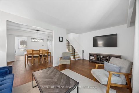 Photo 15 at 105 - 701 Burnhamthorpe Road, Markland Wood, Toronto