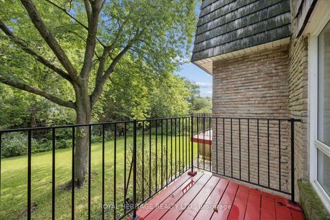 Photo 34 at 105 - 701 Burnhamthorpe Road, Markland Wood, Toronto