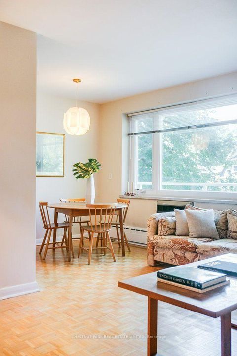 Photo 4 at 201 - 75 Scarborough Road, The Beaches, Toronto