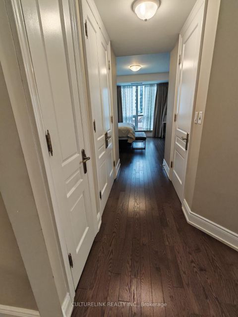Photo 5 at 902 - 10 Bellair Street, Annex, Toronto