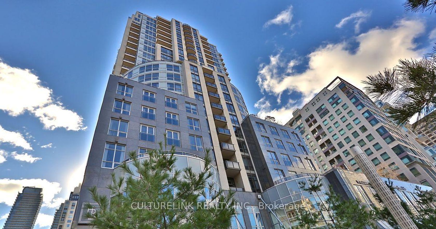 902 - 10 Bellair Street, Annex, Toronto 