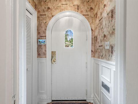 Photo 3 at 287 St. Leonard's Avenue, York Mills, Toronto