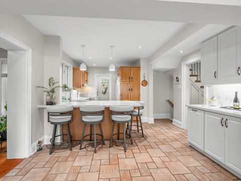 Photo 12 at 287 St. Leonard's Avenue, York Mills, Toronto