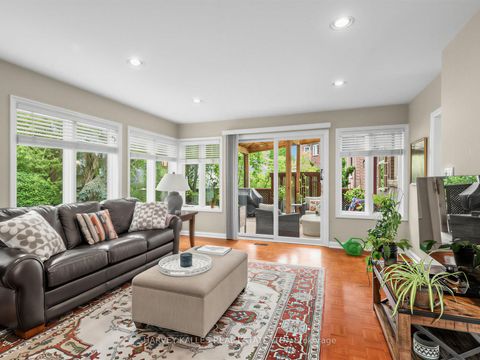 Photo 19 at 287 St. Leonard's Avenue, York Mills, Toronto