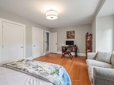Photo 24 at 287 St. Leonard's Avenue, York Mills, Toronto