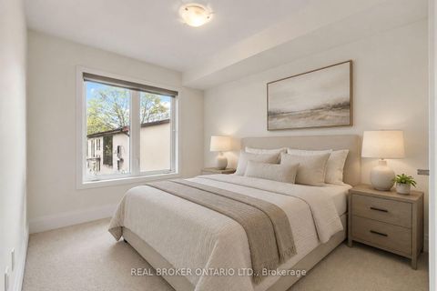 Photo 22 at 7 Kenneth Wood Crescent, Newtonbrook East, Toronto