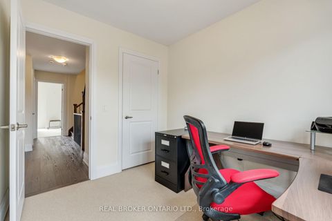 Photo 24 at 7 Kenneth Wood Crescent, Newtonbrook East, Toronto