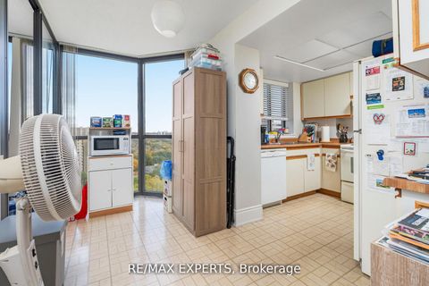 Photo 14 at 1103 - 40 Richview Road, Humber Heights, Toronto