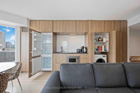 Photo 21 at 2604 - 155 Yorkville Avenue, Annex, Toronto