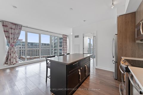Photo 4 at 1009 - 50 Bruyeres Mews, Niagara, Toronto