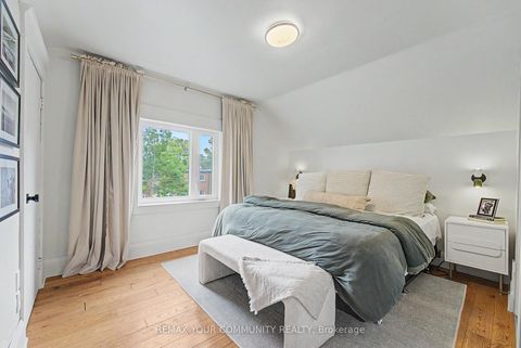Photo 11 at 16 Cordella Avenue, Smythe, Toronto