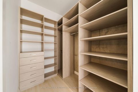 Photo 17 at PH05 - 608 Richmond Street W, Waterfront Communities C1, Toronto