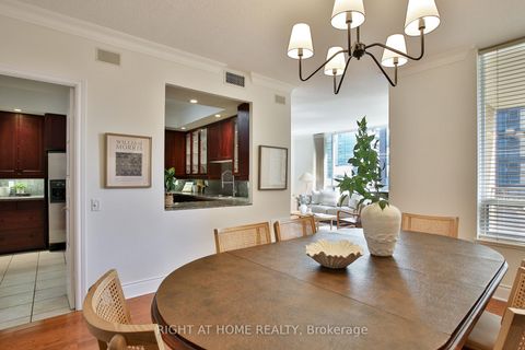 Photo 7 at 404 - 123 Eglinton Avenue E, Mount Pleasant West, Toronto