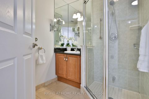 Photo 27 at 404 - 123 Eglinton Avenue E, Mount Pleasant West, Toronto