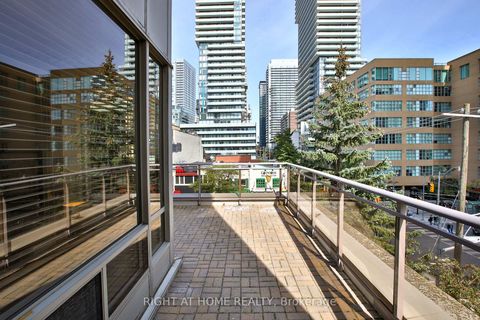 Photo 33 at 404 - 123 Eglinton Avenue E, Mount Pleasant West, Toronto
