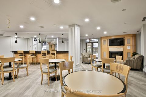 Photo 37 at 404 - 123 Eglinton Avenue E, Mount Pleasant West, Toronto