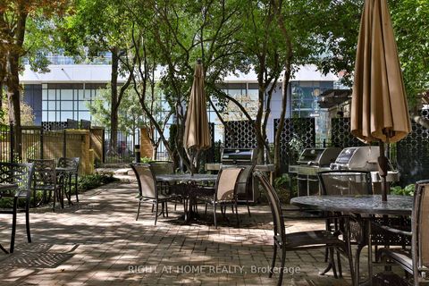 Photo 38 at 404 - 123 Eglinton Avenue E, Mount Pleasant West, Toronto