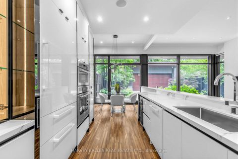 Photo 11 at 5 Braemar Avenue, Forest Hill South, Toronto