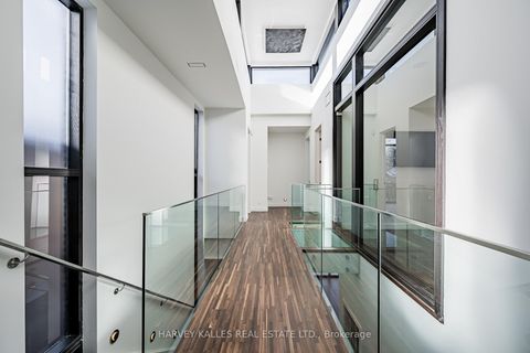 Photo 31 at 5 Braemar Avenue, Forest Hill South, Toronto