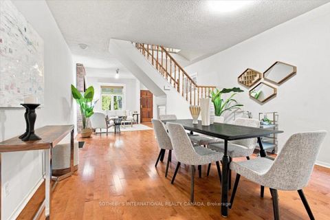 Photo 10 at 334 Albany Avenue, Casa Loma, Toronto