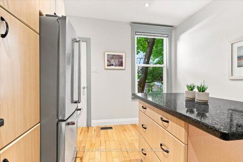 Photo 13 at 334 Albany Avenue, Casa Loma, Toronto