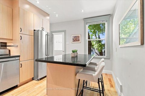 Photo 14 at 334 Albany Avenue, Casa Loma, Toronto