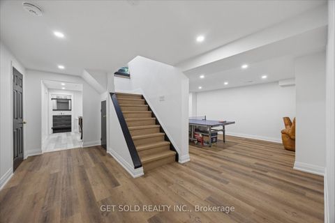 Photo 33 at 64 Spence Drive, Aurora Highlands, Aurora