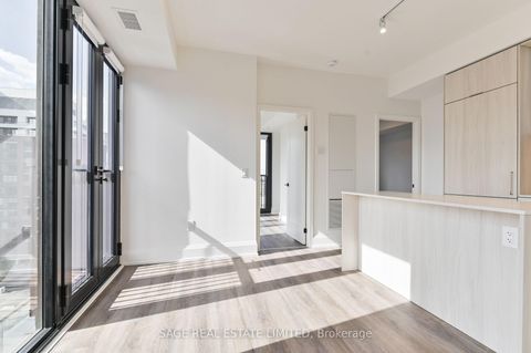 Photo 7 at 1007 - 123 Portland Street, Waterfront Communities C1, Toronto