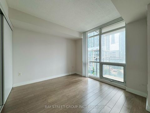 Photo 13 at 807 - 11 Brunel Court, Waterfront Communities C1, Toronto