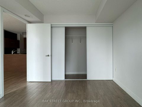 Photo 14 at 807 - 11 Brunel Court, Waterfront Communities C1, Toronto