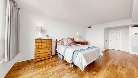 Photo 24 at 730 - 10 Guildwood Parkway, Guildwood, Toronto