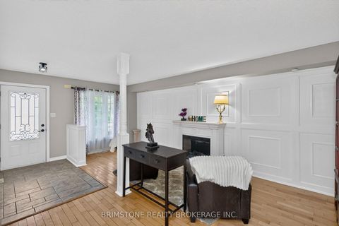 Photo 2 at 24 Stoneybrook Crescent, Ardagh, Barrie